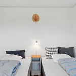 Newly Renovated Gem Near And Nature