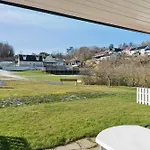 Newly Renovated Gem Near And Nature Apartamento